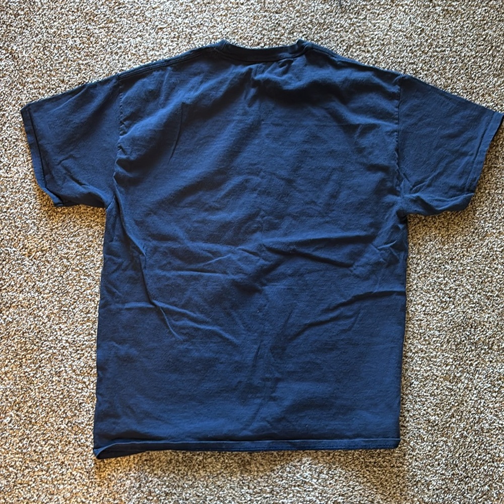 Walt Disney World T-Shirt with Tinkerbell and Rainbow XL - Picture 3 of 3